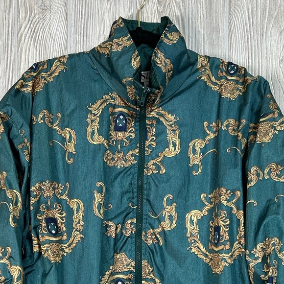 Vintage 80’s 90’s Slade Green and Gold Crest Print Nylon Windbreaker Size XL - Picture 2 of 13